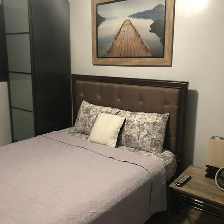 Brooklyn'S Finest - Cozy 2 Bedroom 뉴욕 외부 사진
